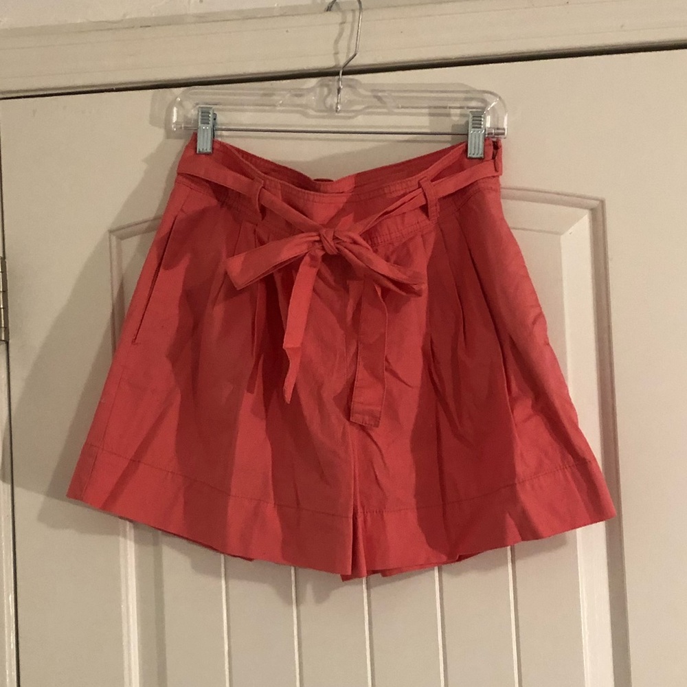 Banana republic high waisted tie shorts size 6